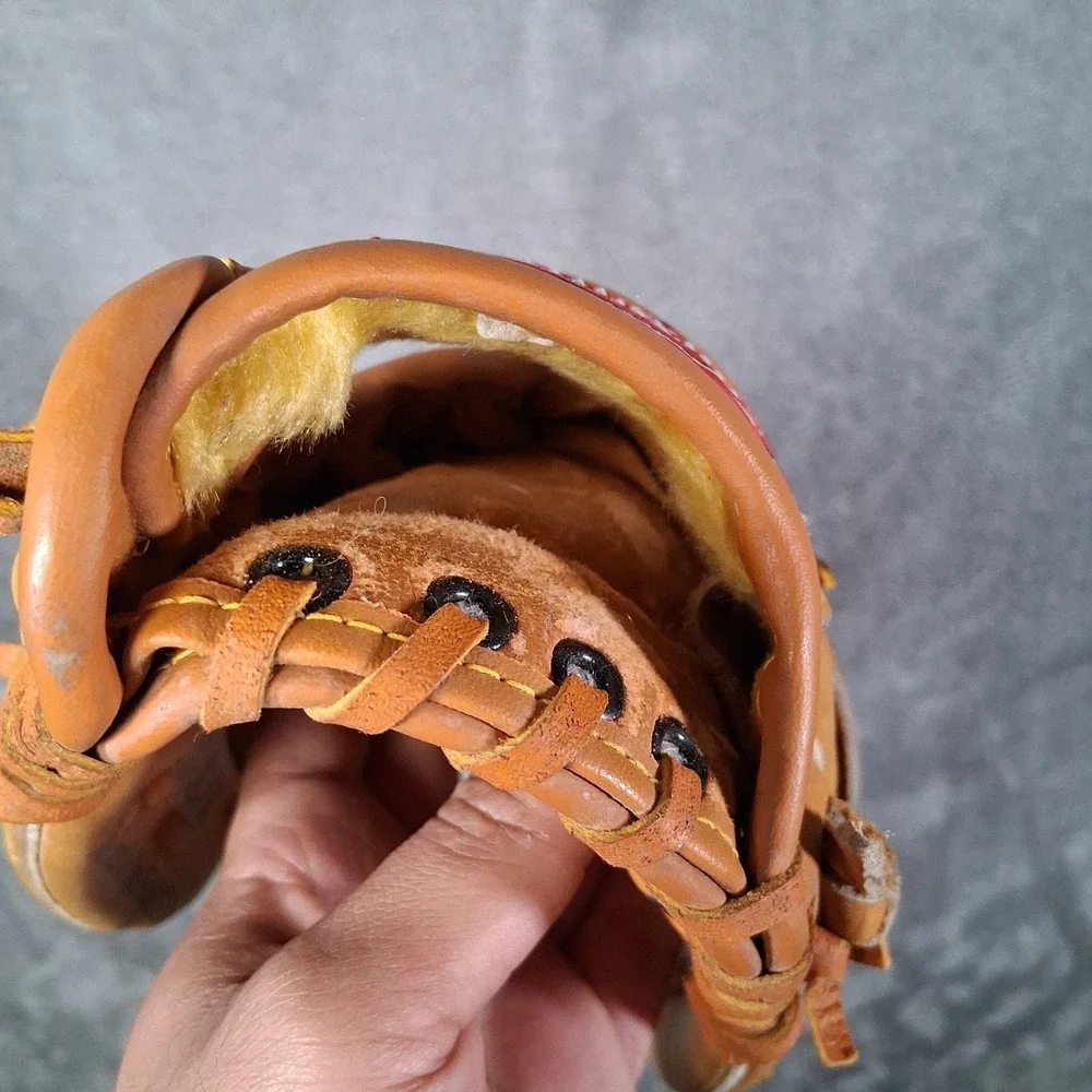 Rawlings Youth Baseball Glove RBG 36JR  9.5